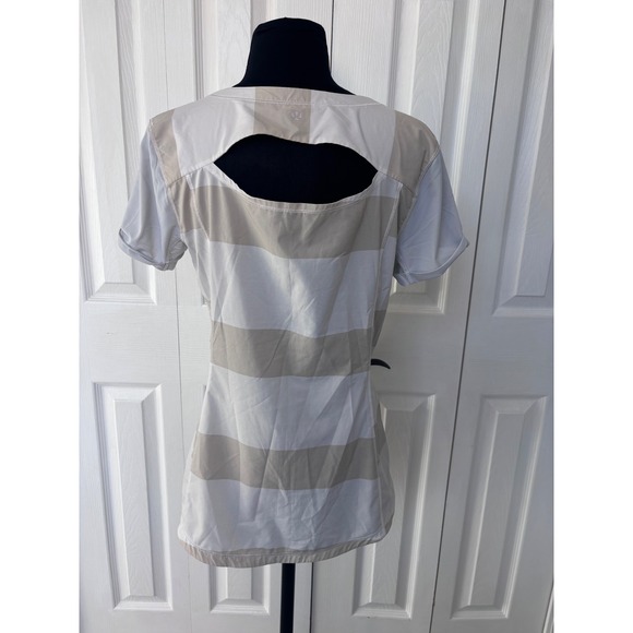 Lululemon Striped Short Sleeve Top‎ Athletic Activewear Cutout Back white beige - Picture 3 of 7